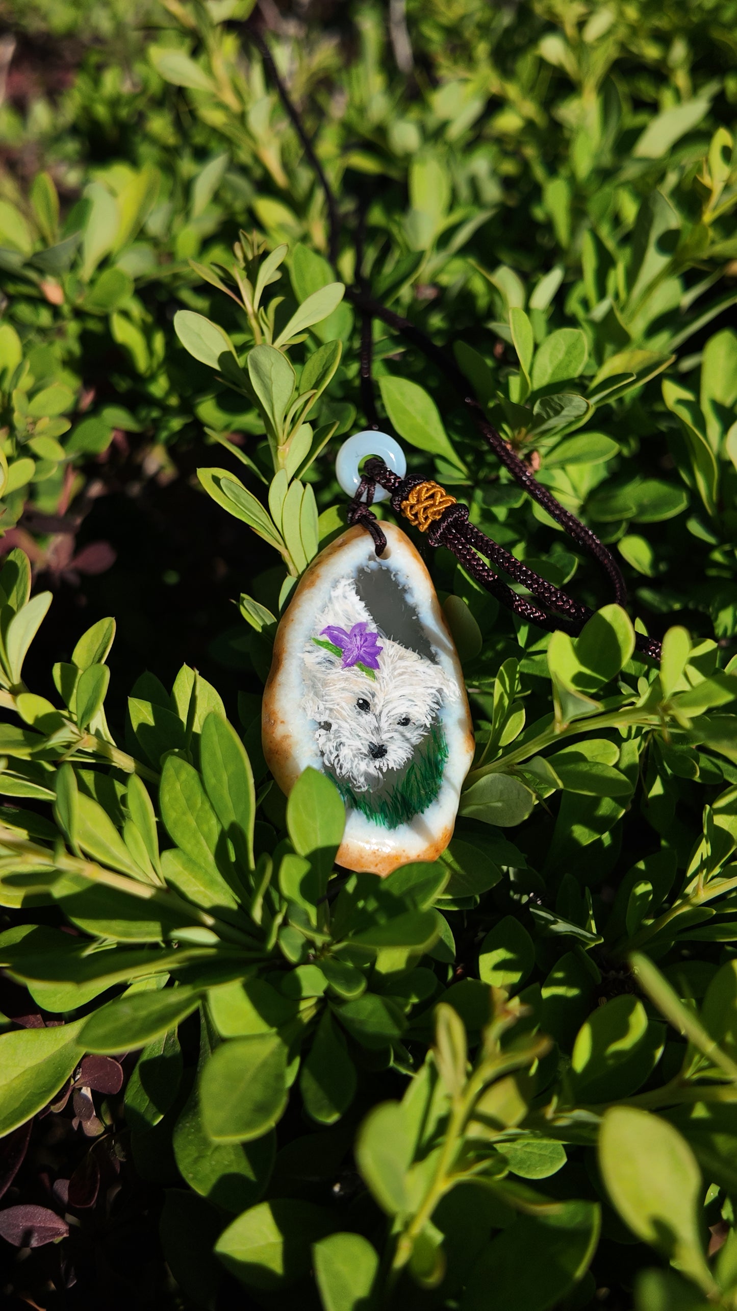 Custom Healing Agate Pet Portrait Necklace – Hand-Painted & Waterproof